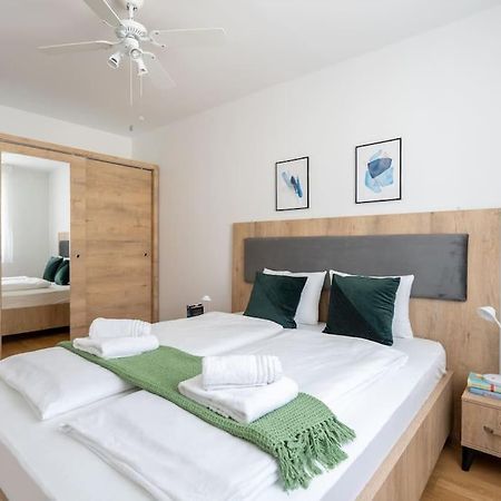 Trendy 1Br, Direct City Access By Hm Wenen Buitenkant foto